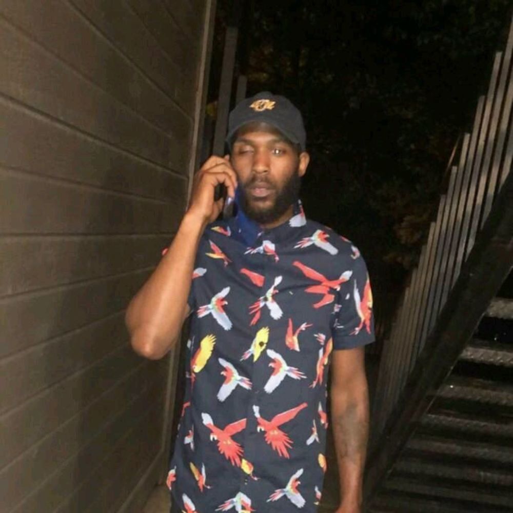 Meet your Posher, Aaron